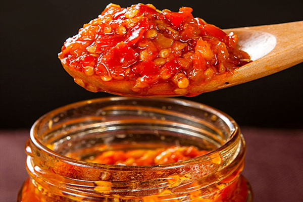 辣椒酱的颜色